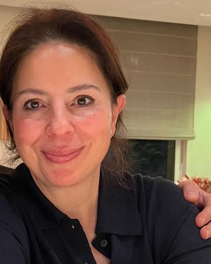 Basak Yigit lächelt in die Kamera